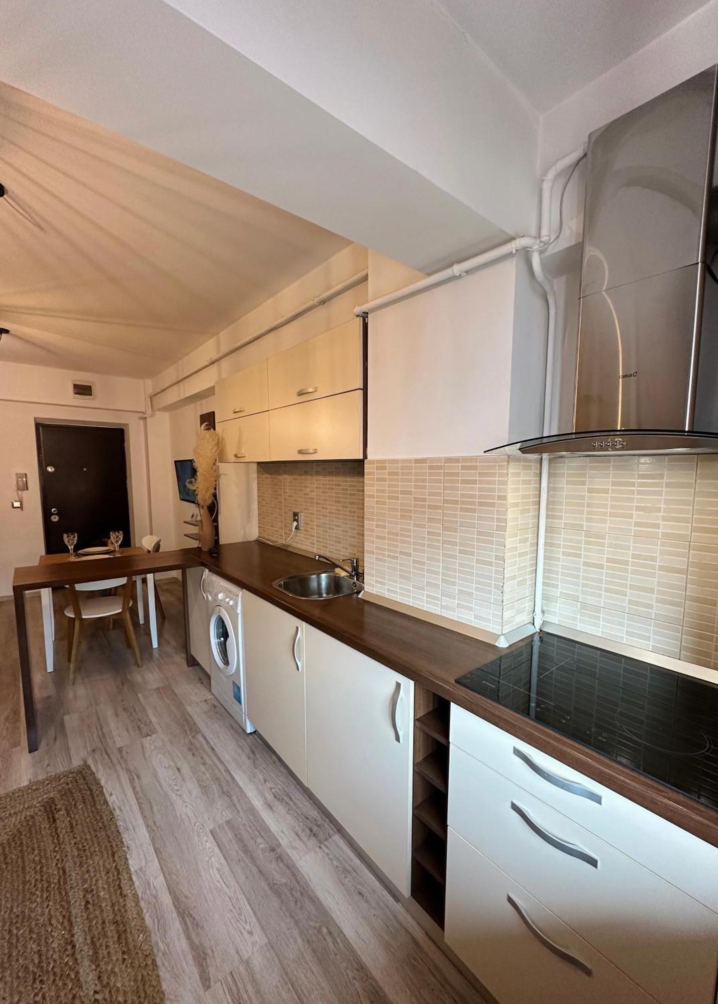 Modern Flat - Apartament Nou Aproape De Spital Si Aeroport Iasi Eksteriør bilde